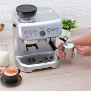 MAQUINA DE CAFÉ INOX CON MOLINO INTEGRADO HACEB / 9003082